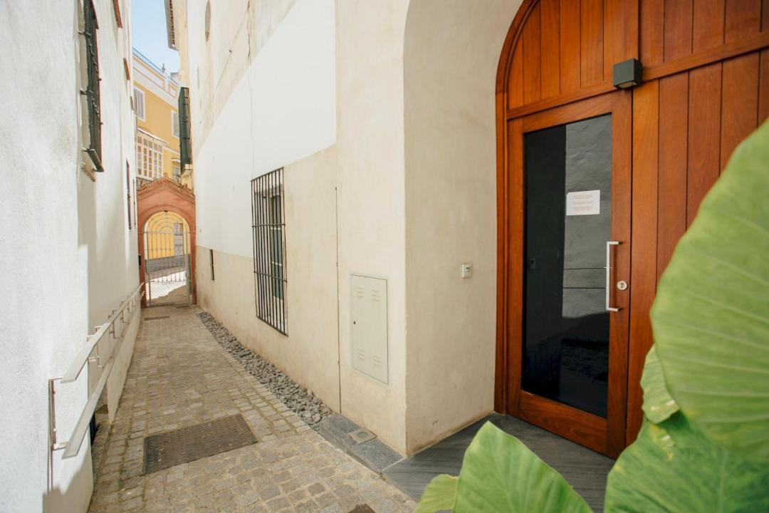 Ferienwohnung Attic With Terrace- 1Bd 1Bth- Corral Del Rey Sevilla Exterior foto